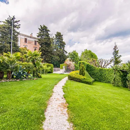 Classy In With Swimming Pool Appartement Cupramontana