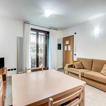 Classy In With Swimming Pool * Cupramontana